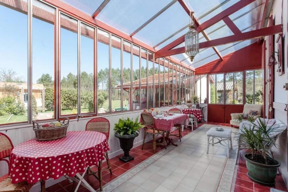 Domaine De La Grange Bed and Breakfast Carcans Eksteriør billede
